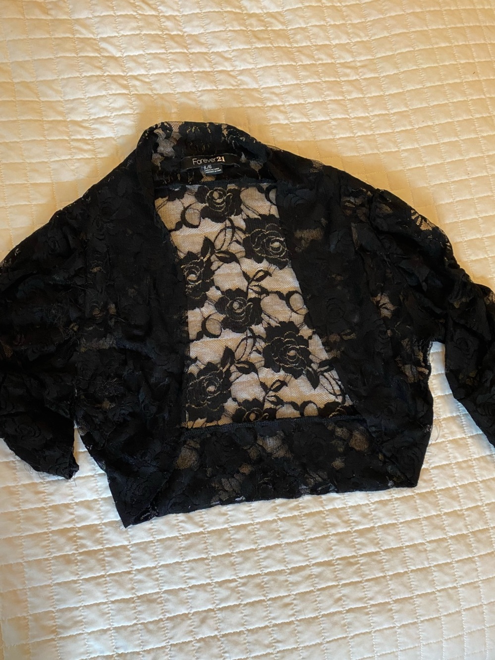 Forever 21 Black Floral Lace Cropped Shrug